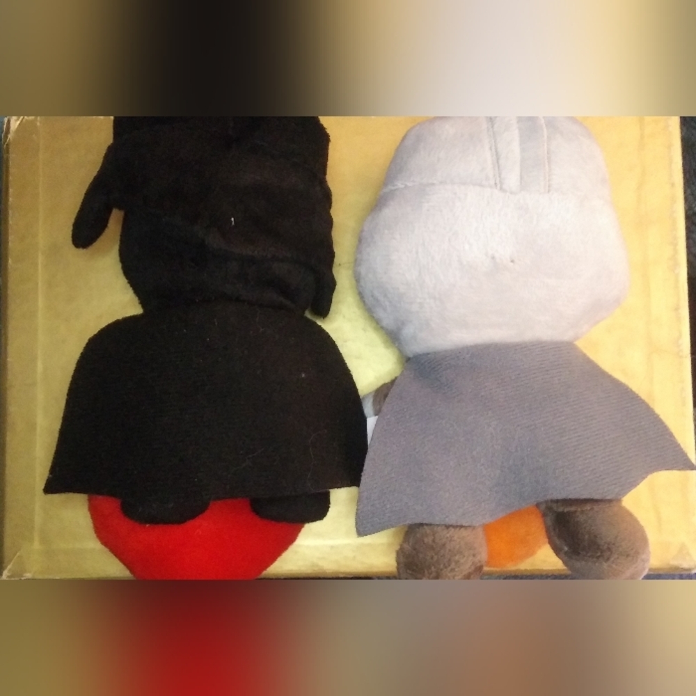 Mandalorian Darth Vader Squeaky Dog Toys Star Wars NWOT Unused - Picture 3 of 8